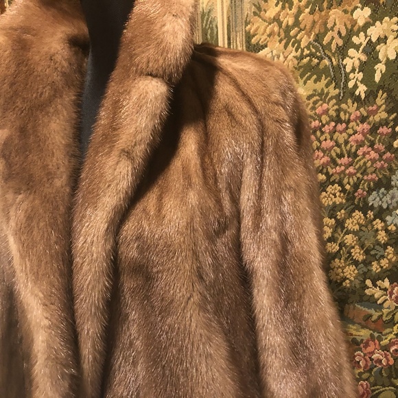 Mink Fur Coat Leakas Furs Beautiful Perfect - Picture 3 of 10